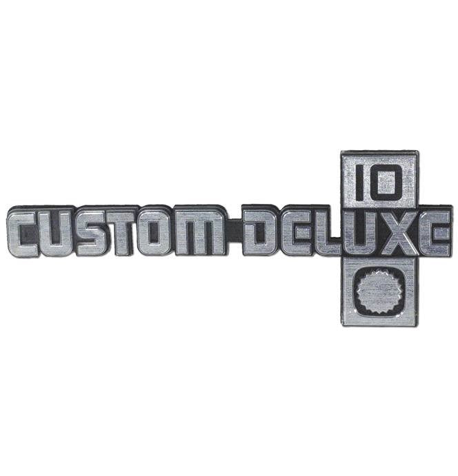 Custom Deluxe 10 Badge